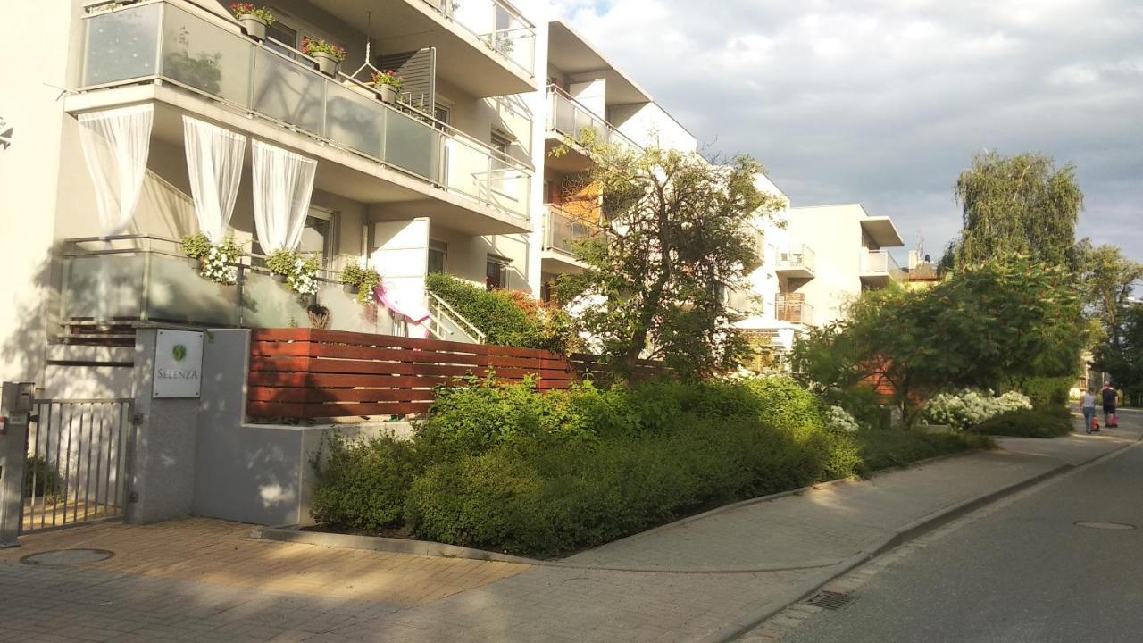 Selenza Apartament By Apartamenty Na Dni Wrocław Exteriör bild